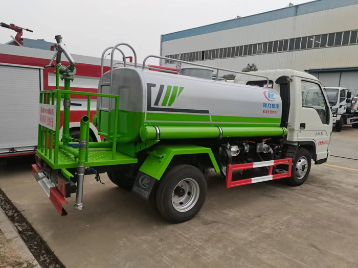 國六小型灑水車_福田2.7方藍(lán)牌灑水車_ 小型2.7方藍(lán)牌灑水車價格_程力灑水車廠家